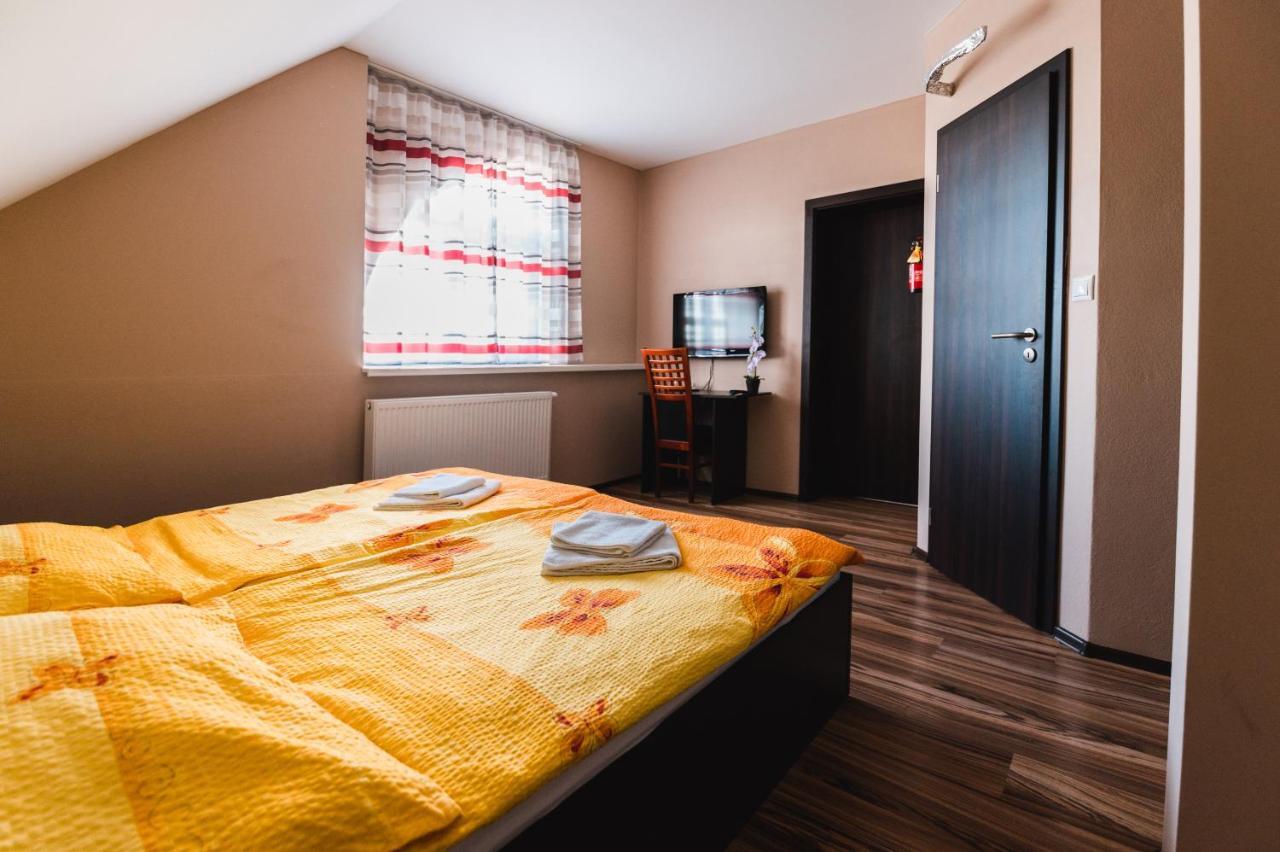 Motel Ard Sarovce 외부 사진